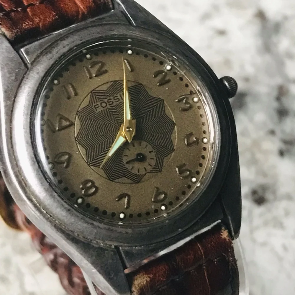 VINTAGE 1990’s ART DECO FOSSIL GR- 9002